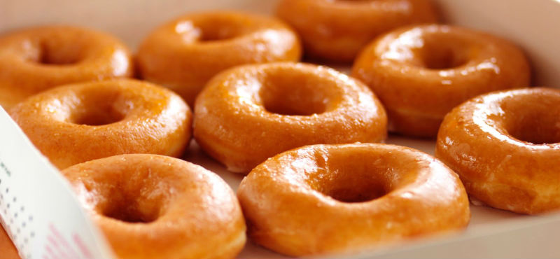 8 марта: 12 рингов за 100р в Krispy Kreme 