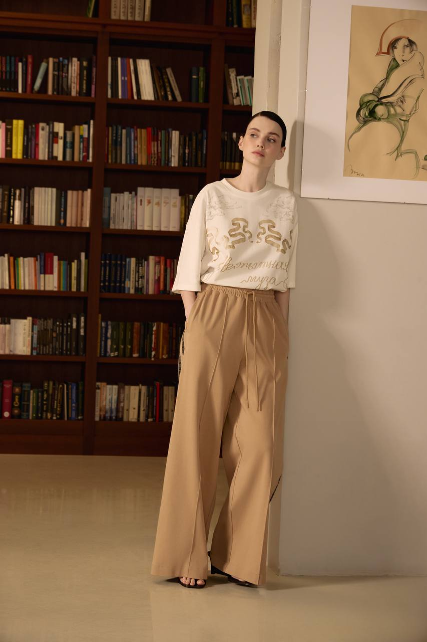 photo_5418167554364086056_y (1).jpg